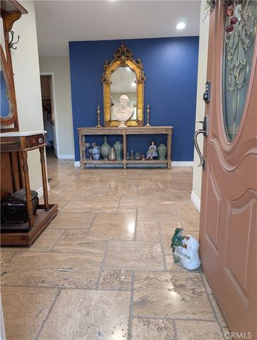 22862 Calcutta Drive, Canyon Lake, CA 92587