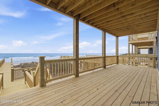 738 Dune Ridge Court, Holly Ridge, NC 28445