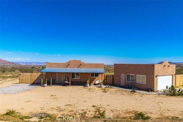 1335 Fortuna Ave, Landers, CA 92285