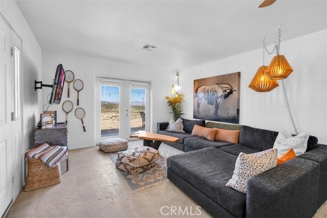 1335 Fortuna Ave, Landers, CA 92285