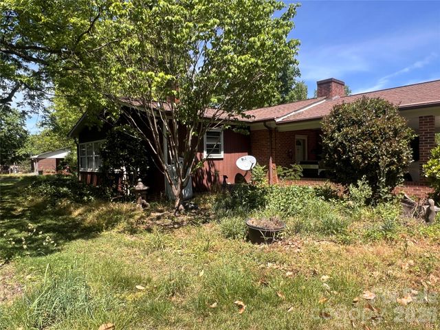 3393 Anderson Mountain Road, Maiden, NC 28650