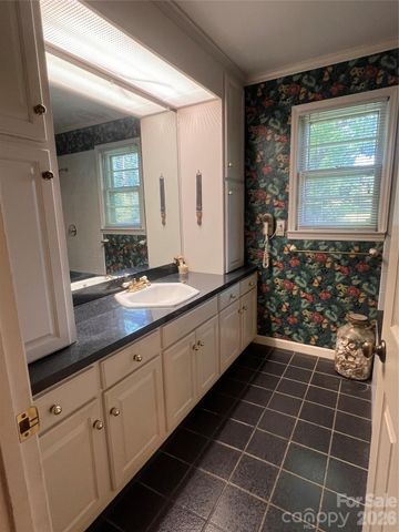 3393 Anderson Mountain Road, Maiden, NC 28650