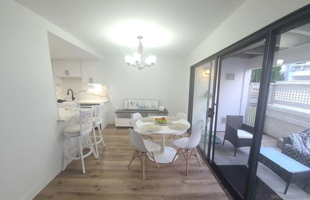 546 VIA DE LA VALLE F, Solana Beach, CA 92075