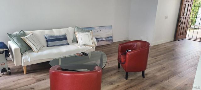 546 VIA DE LA VALLE F, Solana Beach, CA 92075