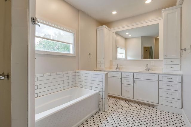 1805 Alston Avenue, Fort Worth, TX 76110