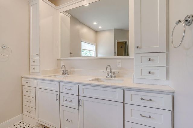 1805 Alston Avenue, Fort Worth, TX 76110