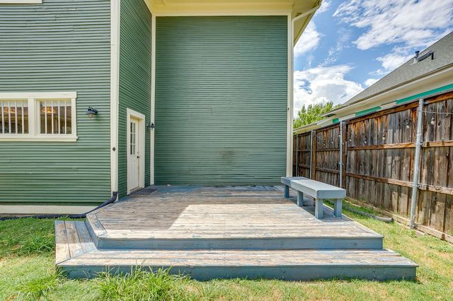 1805 Alston Avenue, Fort Worth, TX 76110