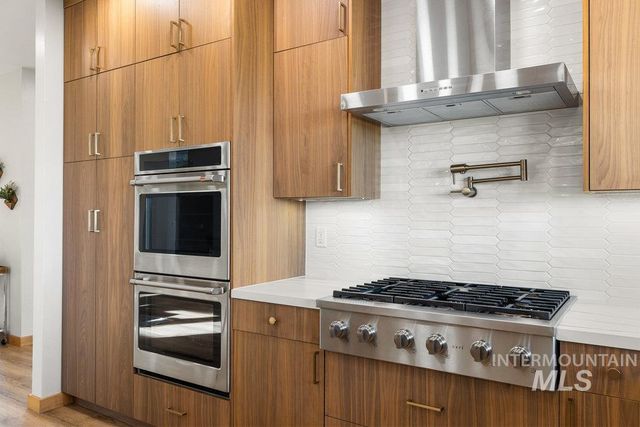 13069 N Town Ridge Rd, Boise, ID 83714