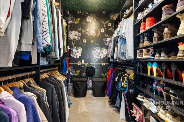 13069 N Town Ridge Rd, Boise, ID 83714