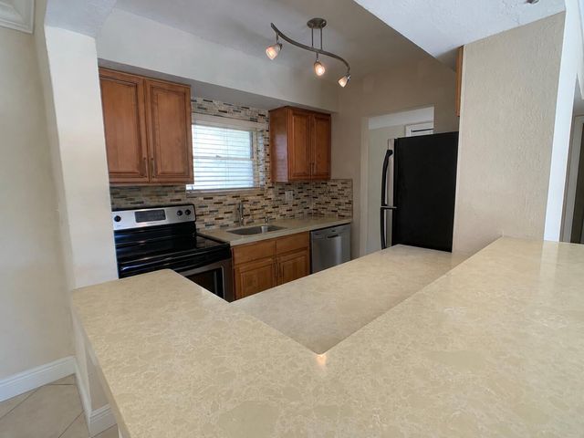 8601 SW 94th Street 201w, Miami, FL 33156