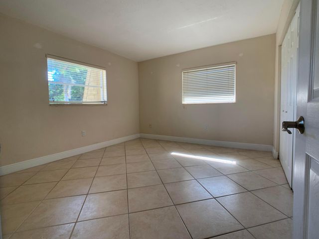 8601 SW 94th Street 201w, Miami, FL 33156