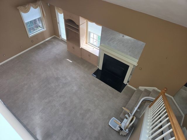 661 Lowell St 17, Lexington, MA 02420