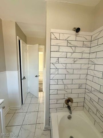 2027 Warrensville Center Road 3, South Euclid, OH 44121