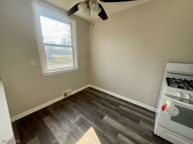 2027 Warrensville Center Road 3, South Euclid, OH 44121