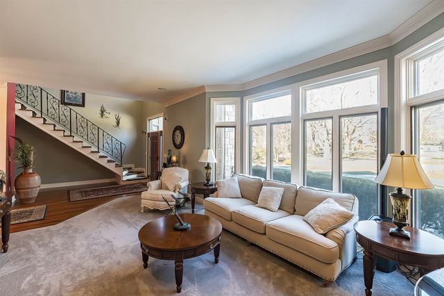 1505 S SHORE Drive, Erie, PA 16505