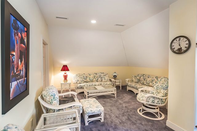 1505 S SHORE Drive, Erie, PA 16505