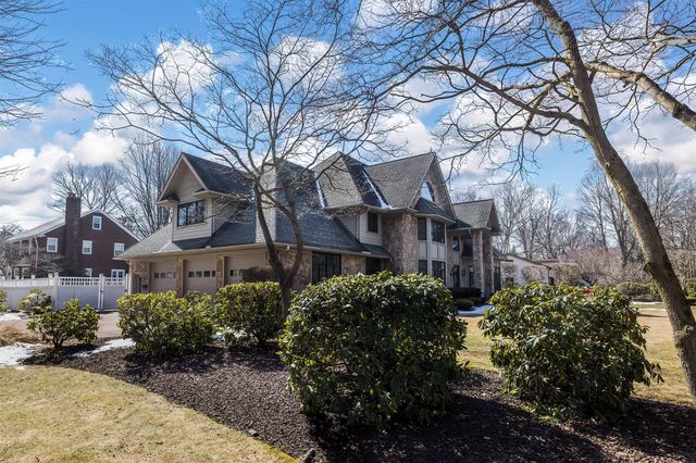 1505 S SHORE Drive, Erie, PA 16505