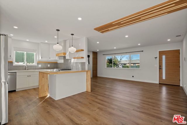 14592 Belmar Circle, Huntington Beach, CA 92647