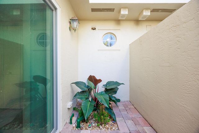 17276 Boca Club Boulevard 1801, Boca Raton, FL 33487