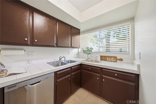 1225 Rosecrans 36A, Fullerton, CA 92833