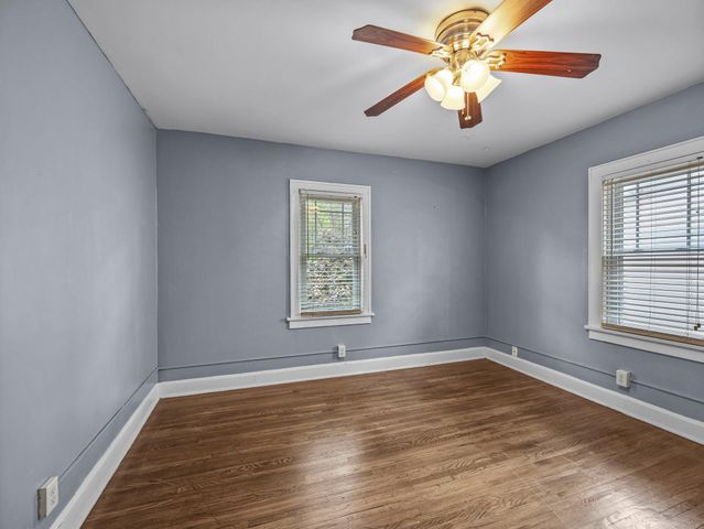 5118 James Avenue N, Minneapolis, MN 55430