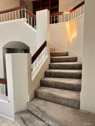 23491 Thornewood, Newhall, CA 91321