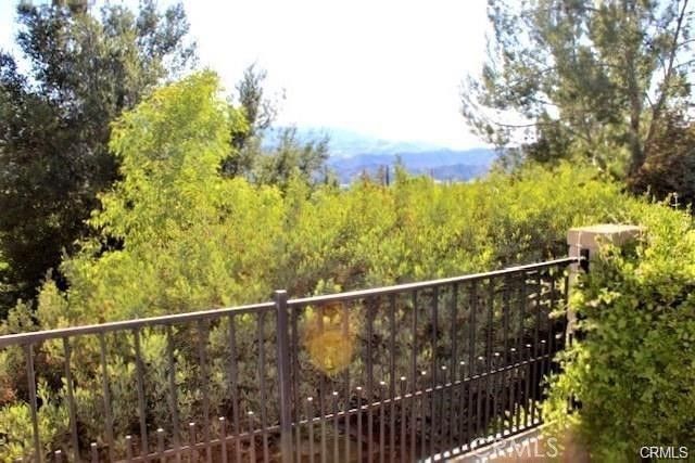 23491 Thornewood, Newhall, CA 91321