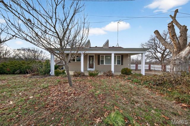 5591 Old State Route 21, House Springs, MO 63051