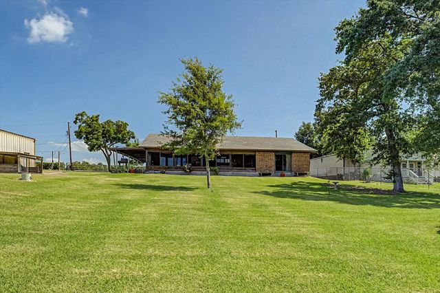 1730 Hillcrest Street, Baytown, TX 77520