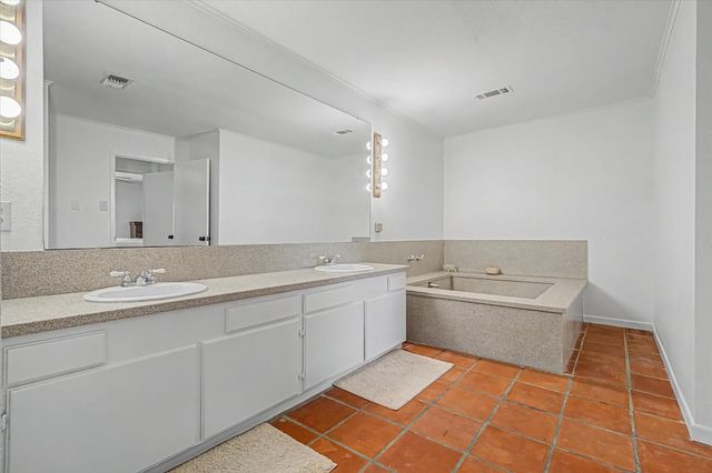 1730 Hillcrest Street, Baytown, TX 77520