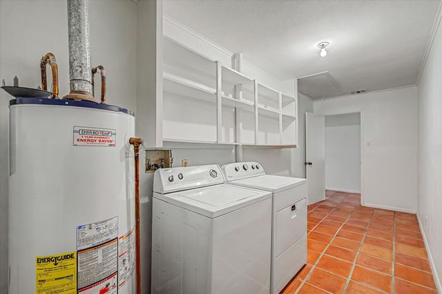 1730 Hillcrest Street, Baytown, TX 77520