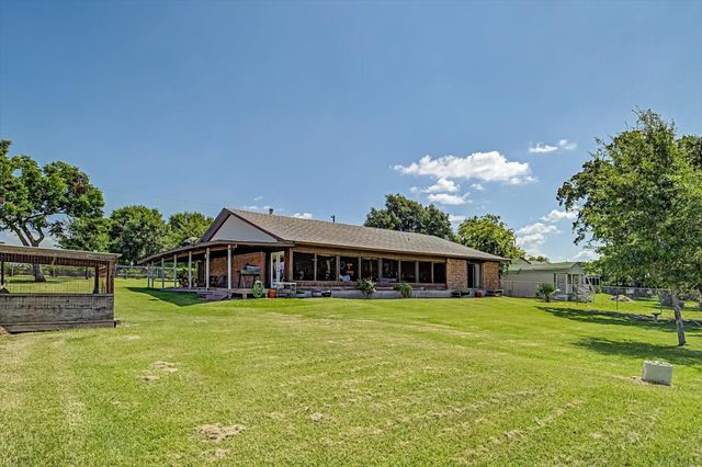 1730 Hillcrest Street, Baytown, TX 77520