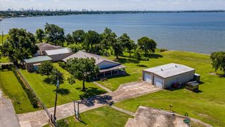 1730 Hillcrest Street, Baytown, TX 77520
