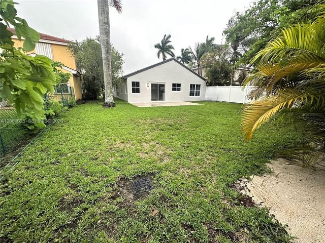 19179 NW 22nd Street, Pembroke Pines, FL 33029