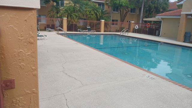 651 NW 79th Avenue Apt 104, Pembroke Pines, FL 33024