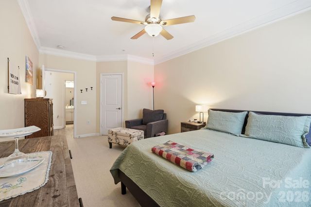 528 Appeldoorn Circle, Asheville, NC 28803