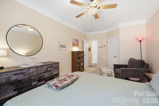 528 Appeldoorn Circle, Asheville, NC 28803