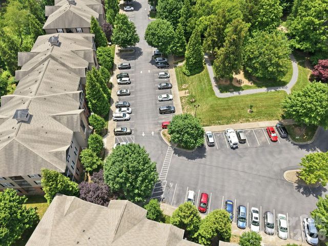 528 Appeldoorn Circle, Asheville, NC 28803