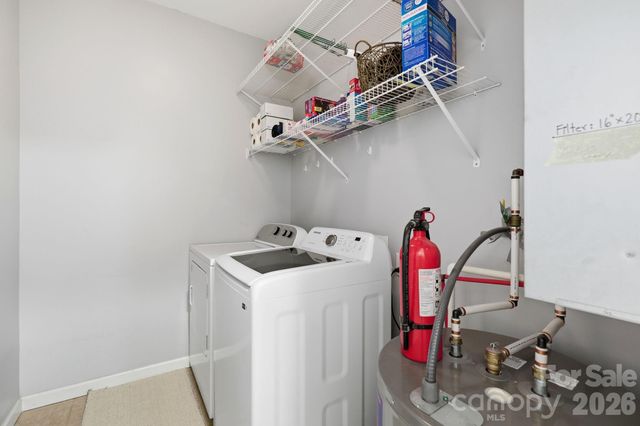 528 Appeldoorn Circle, Asheville, NC 28803