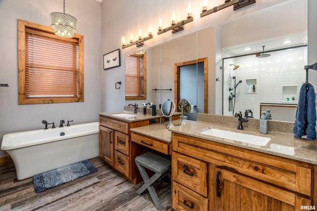 1651 Sneed Road, Carbondale, IL 62902