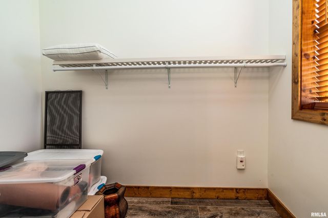 1651 Sneed Road, Carbondale, IL 62902