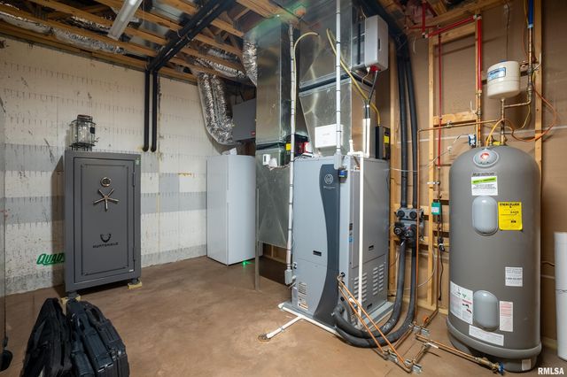 1651 Sneed Road, Carbondale, IL 62902