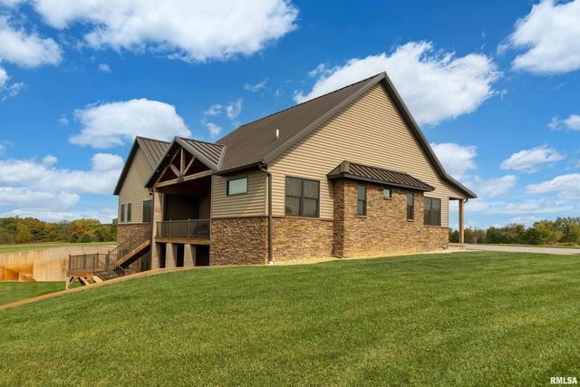 1651 Sneed Road, Carbondale, IL 62902