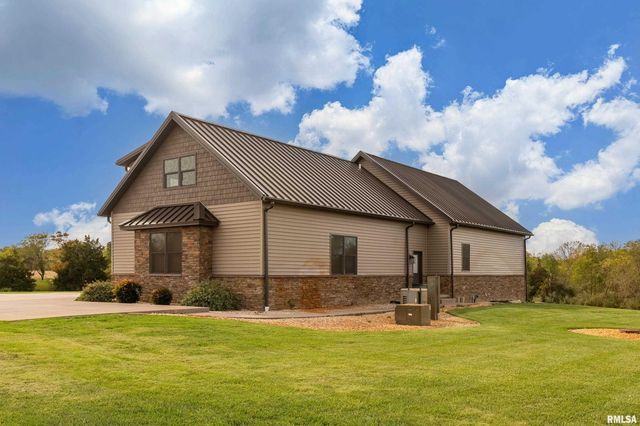 1651 Sneed Road, Carbondale, IL 62902