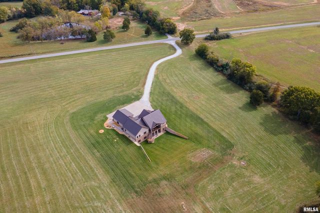 1651 Sneed Road, Carbondale, IL 62902