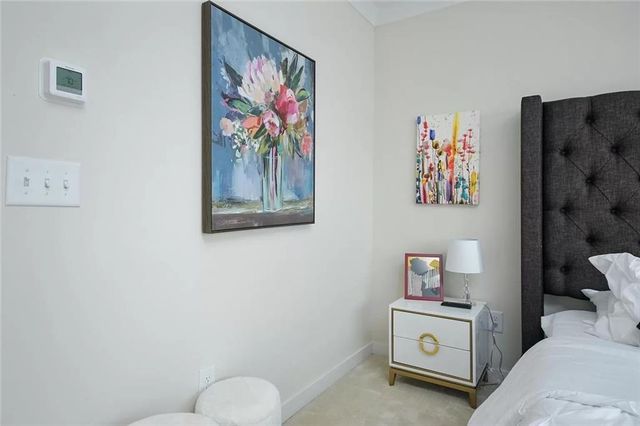 2048 Holtz Lane, Atlanta, GA 30318