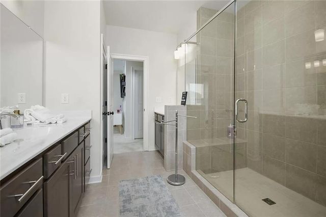 2048 Holtz Lane, Atlanta, GA 30318