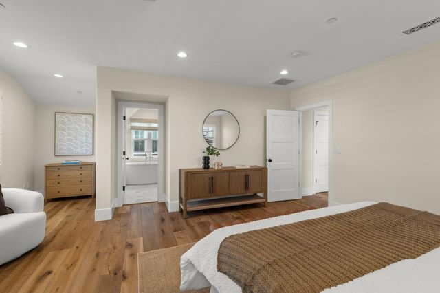 203 Oak Tree Circle, Los Gatos, CA 95032