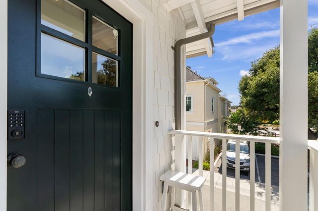 203 Oak Tree Circle, Los Gatos, CA 95032