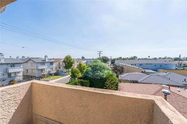 1726 W 147th St A, Gardena, CA 90247